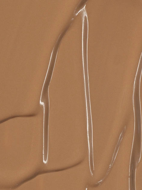 Madara Skin Equal Soft Glow Foundation SPF15 - Fondotinta Caramel 30ml - Image 3