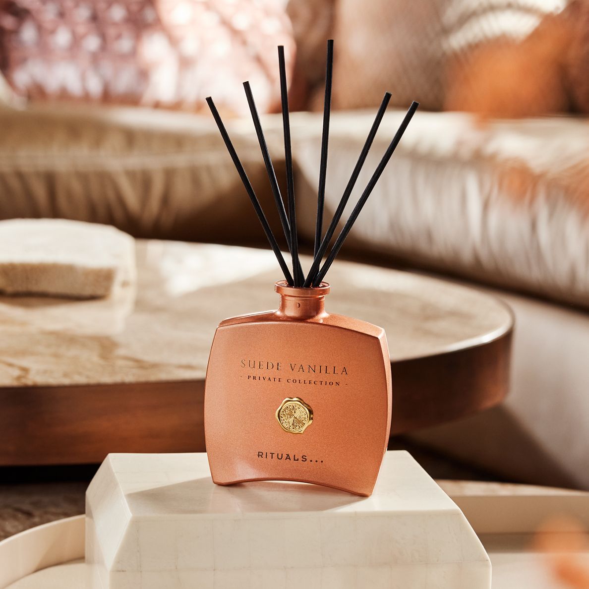 Rituals Private Collection Suede Vanilla Fragrance Sticks 450ml - Image 3
