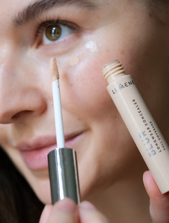 Lumene Blur Longwear Concealer Dark - Correttore a Lunga Tenuta - Image 1